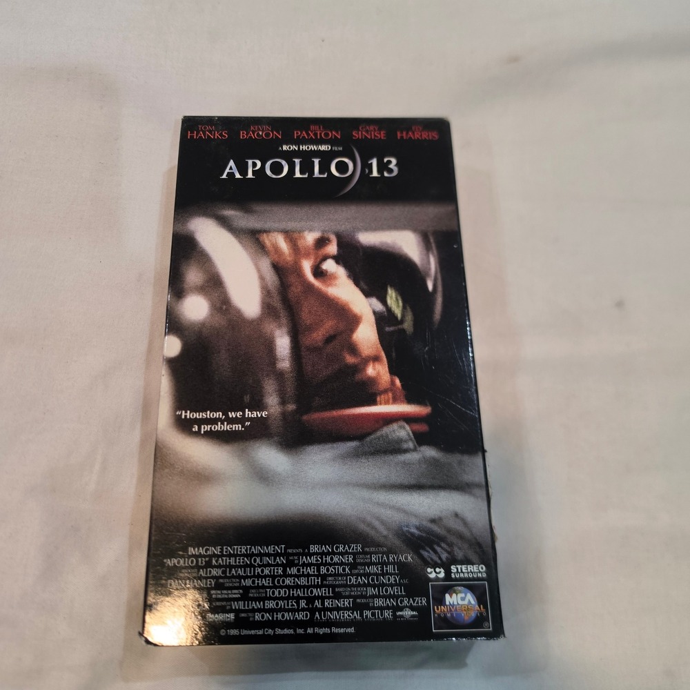 MCA Universal Apollo 13 VHS Movie Excellent Ron Howard Tom Hanks 1995